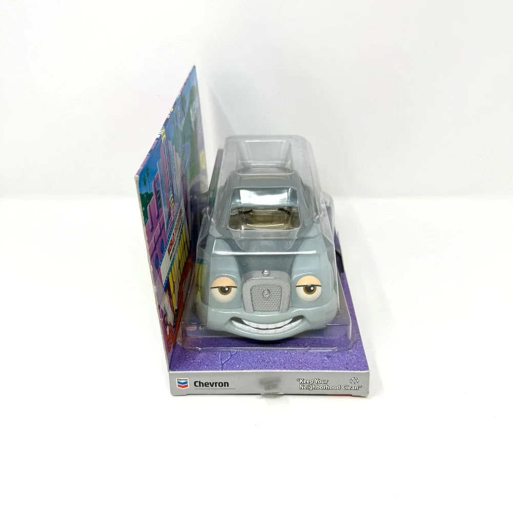 Vintage Chevron Cars Lot Disneyland Autopia Suzy Leo Limo Kelly Kompact Sealed